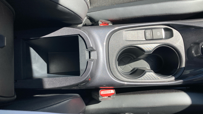 Nissan Juke 1.0 DiG-T 114 N-Connecta 5dr Petrol Hatchback